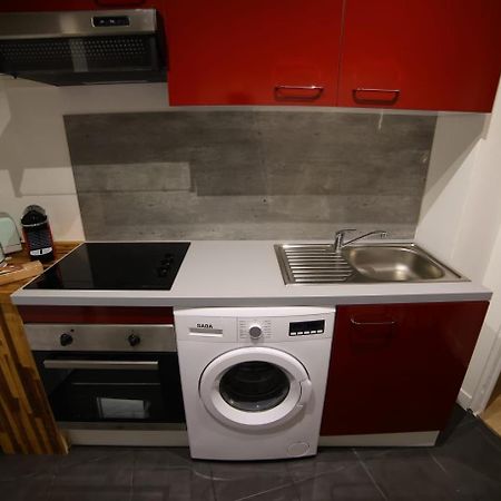 Pop Appart Appartement Artiste Configure En Galerie Dart A 200 M Du Centre Ville Avec Parking Prive Et Securise Gratuit Dans Copropriete Авіньйон Екстер'єр фото