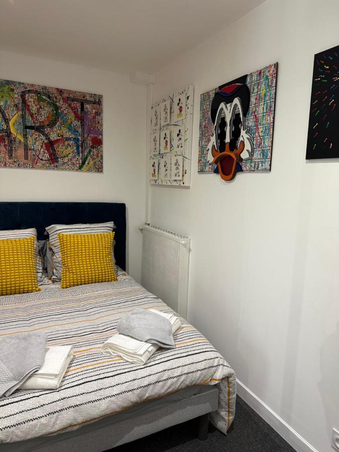 Pop Appart Appartement Artiste Configure En Galerie Dart A 200 M Du Centre Ville Avec Parking Prive Et Securise Gratuit Dans Copropriete Авіньйон Екстер'єр фото