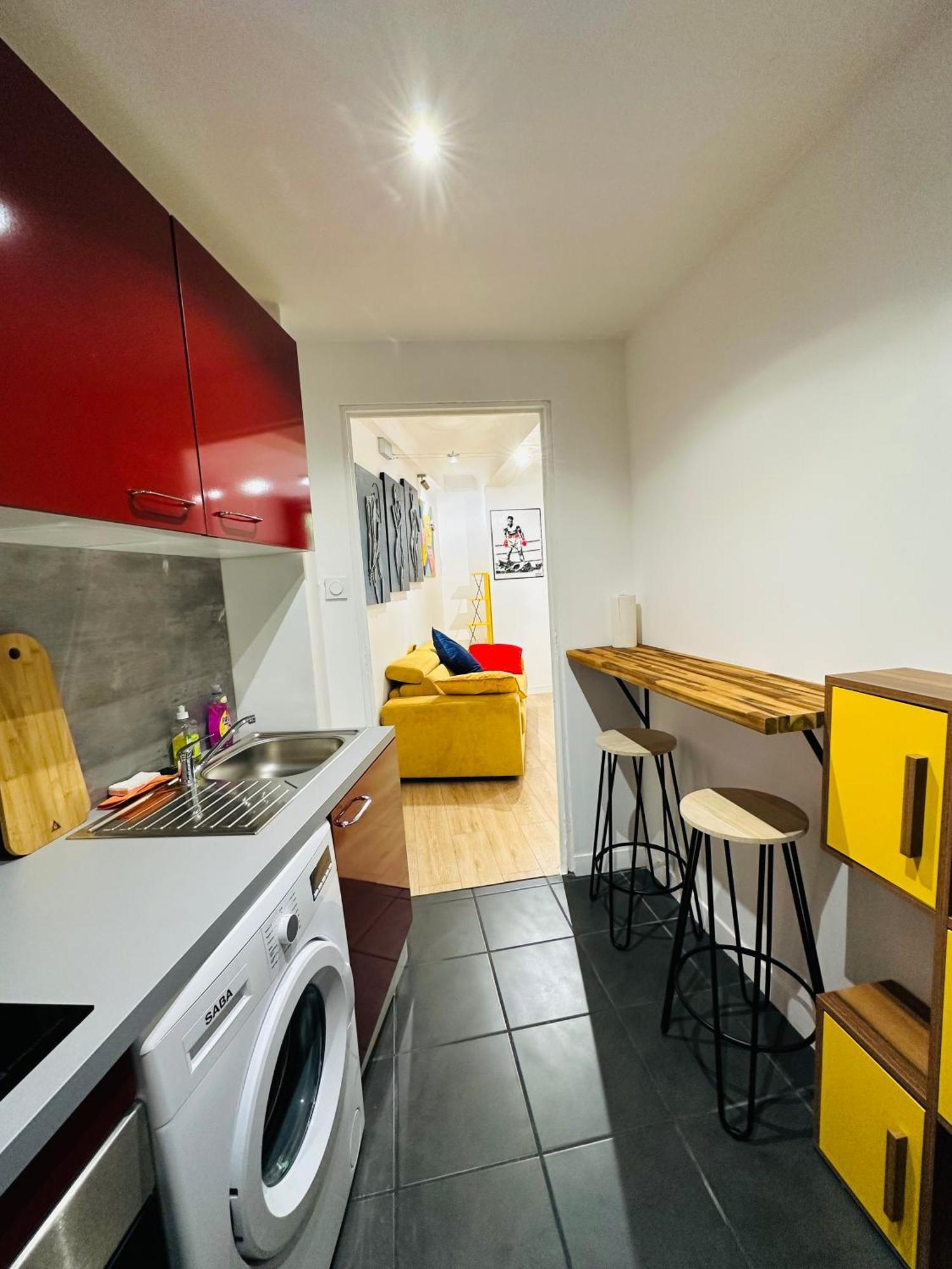 Pop Appart Appartement Artiste Configure En Galerie Dart A 200 M Du Centre Ville Avec Parking Prive Et Securise Gratuit Dans Copropriete Авіньйон Екстер'єр фото
